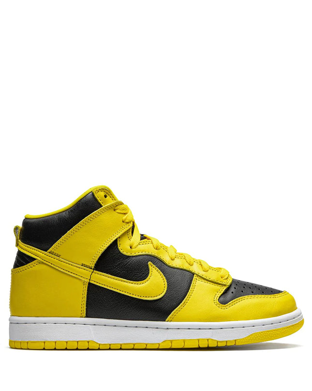 Nike Dunk High Varsity Maize
