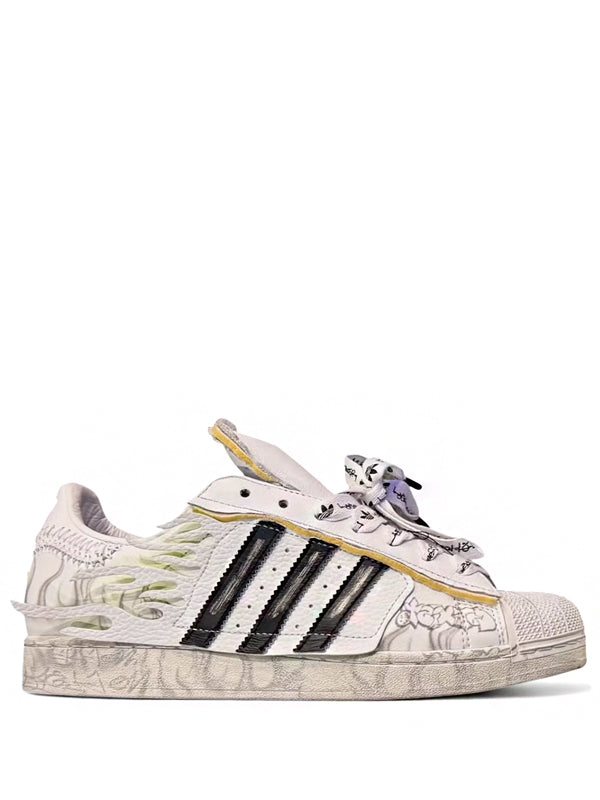 Adidas Superstar Hellstar White