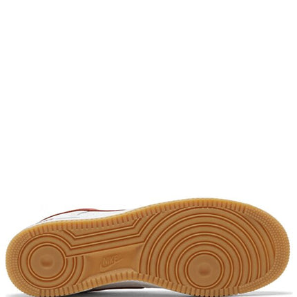 Air Force 1 '07 Low Color of the Month University Royal Gum