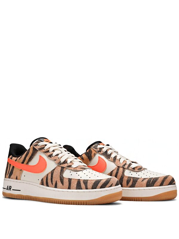 Air Force 1 Low Daktari Stripes