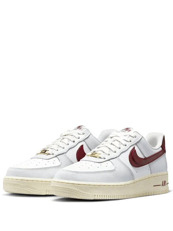 Air Force 1 Low Swoosh Pocket