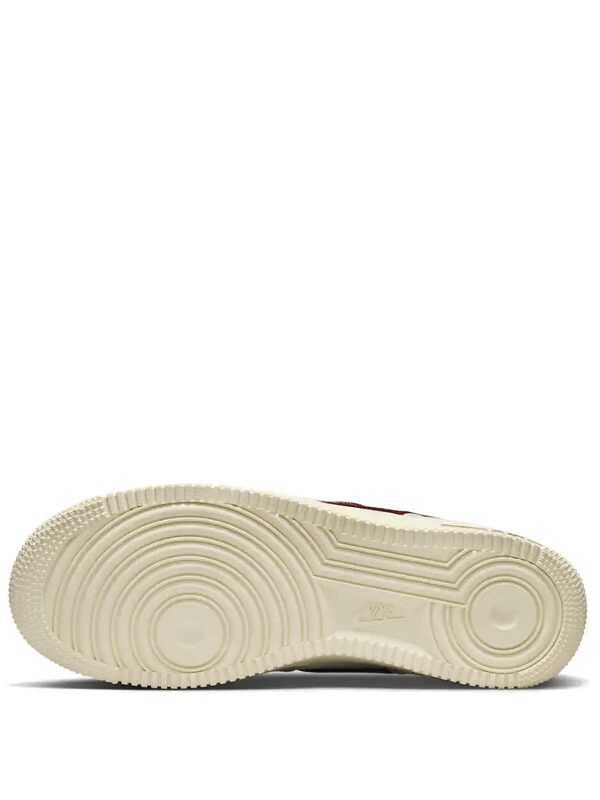 Air Force 1 Low Swoosh Pocket
