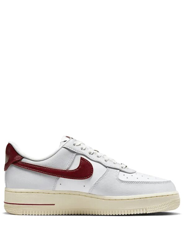 Air Force 1 Low Swoosh Pocket