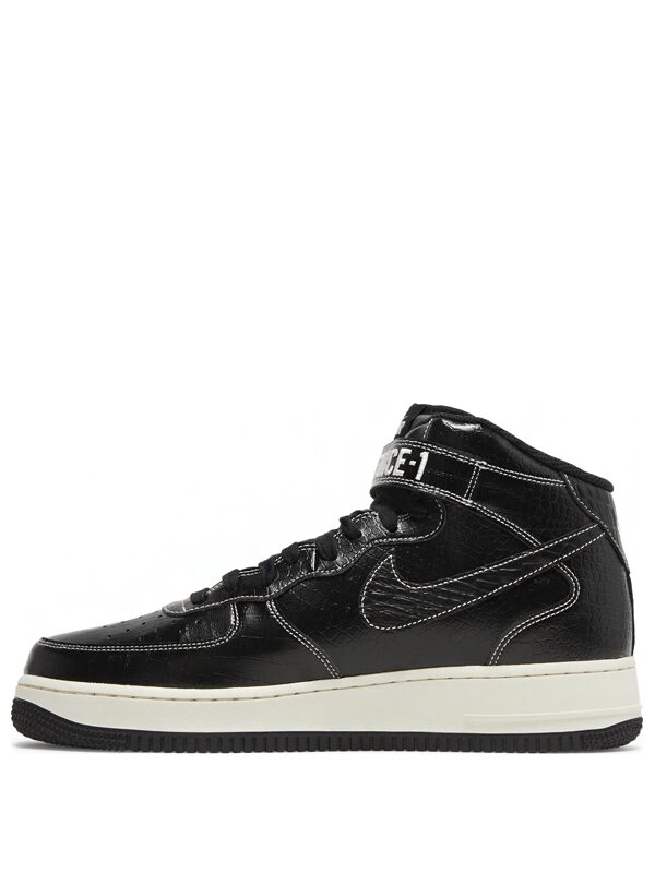 Air Force 1 Mid Our Force