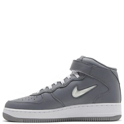 Air Force 1 Mid QS NYC
