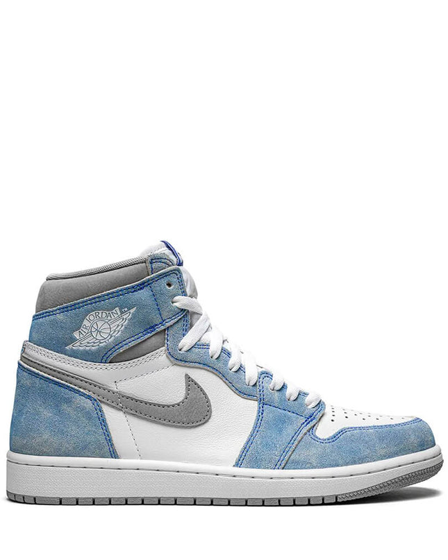Air Jordan 1 High Hyper Royal