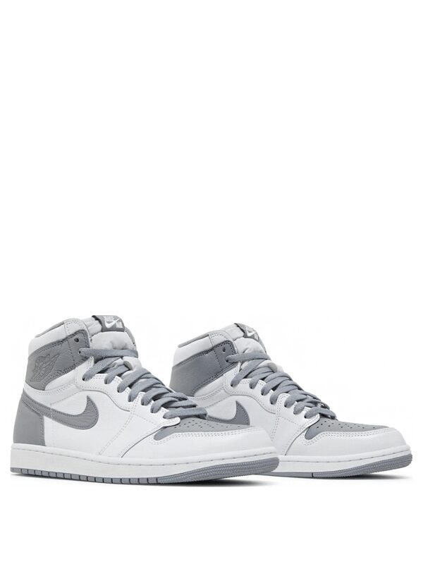Air Jordan 1 High OG Stealth