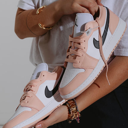 Air Jordan 1 Low Light Artic Pink