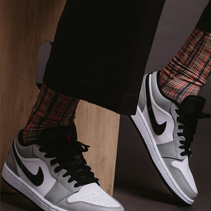 Air Jordan 1 Low Light Smoke Grey
