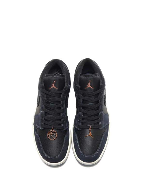 Air Jordan 1 Low SE Black Dark Obsidian Snakeskin