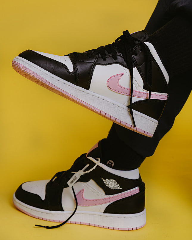 Air Jordan 1 Mid Arctic Pink