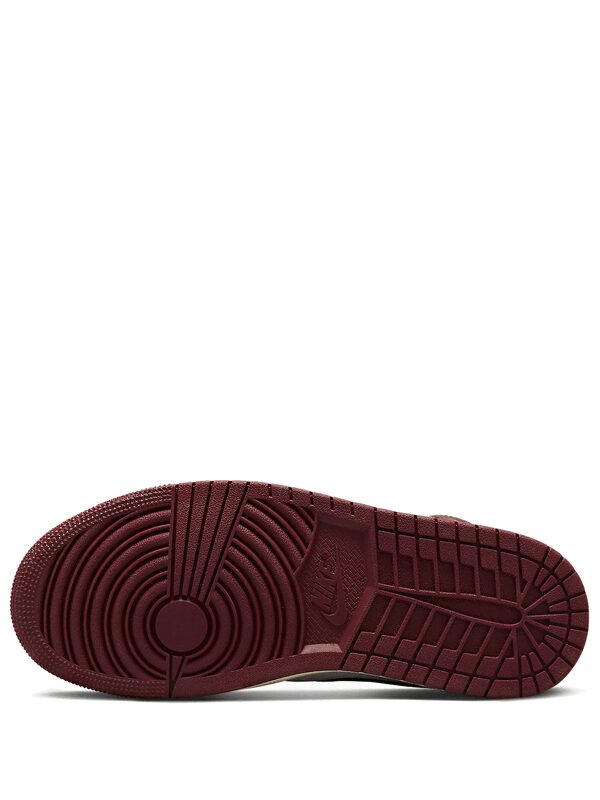 Air Jordan 1 Mid SE Tiki Leaf Team Red