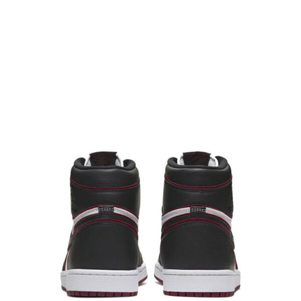 Air Jordan 1 Retro High Bloodline