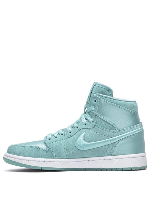 Air Jordan 1 Retro High Season of Her Light Aqua