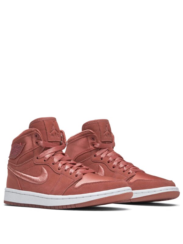Air Jordan 1 Retro High Season of Her Sun Blush