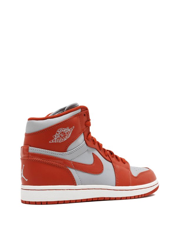 Air Jordan 1 Retro High Spice