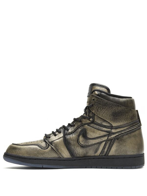 Air Jordan 1 Retro High Wings
