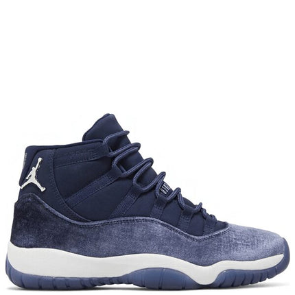 Air Jordan 11 Retro Midnight Navy Velvet