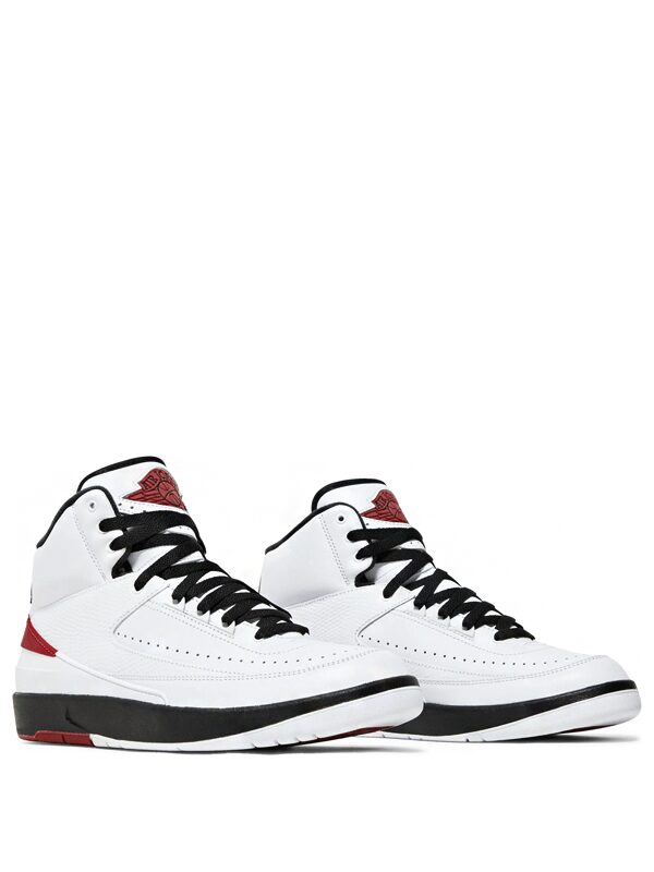 Air Jordan 2 Retro OG Chicago (2022)