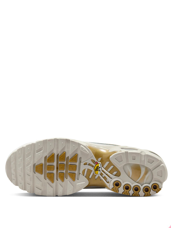 Air Max Plus Tiempo Metallic Gold