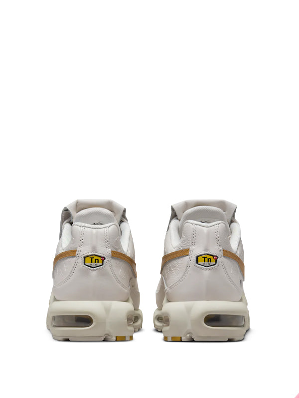 Air Max Plus Tiempo Metallic Gold