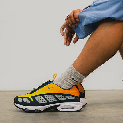 Air Max Sunder Canyon Gold Deep Ocean