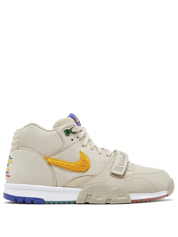 Air Trainer 1 La Familia