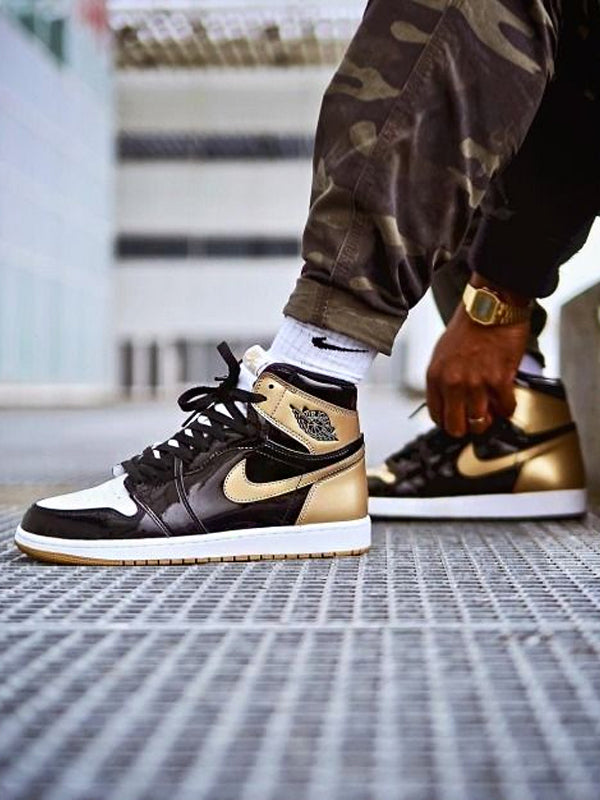 Air Jordan 1 Retro High Gold Top 3