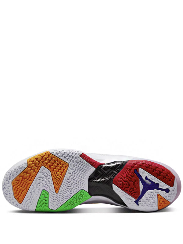 Air Jordan 37 Hare