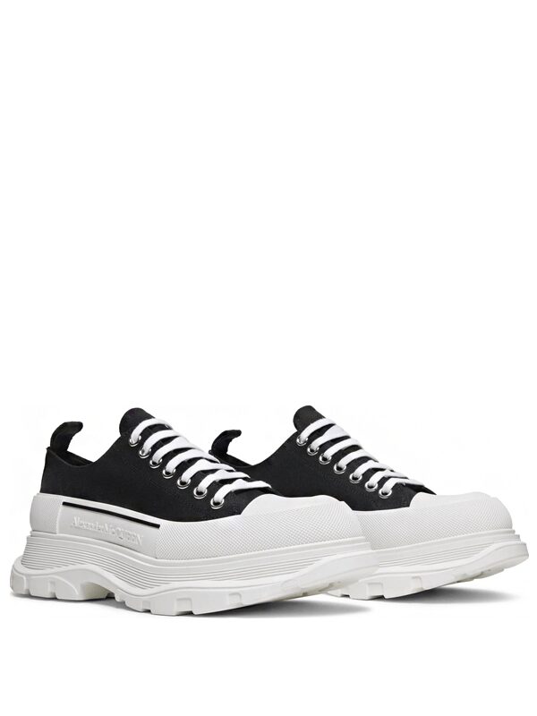 Alexander McQueen Tread Slick Low Lace Up Black White