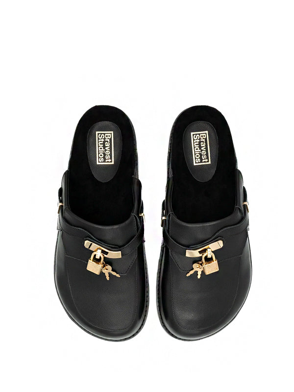 Bravest Studios Bag Clogs Black