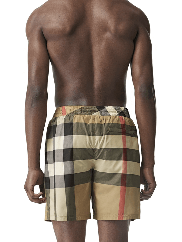 Burberry Bermuda Beach