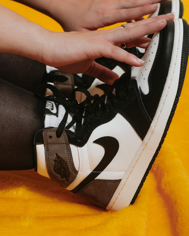 Air Jordan 1 High Dark Mocha