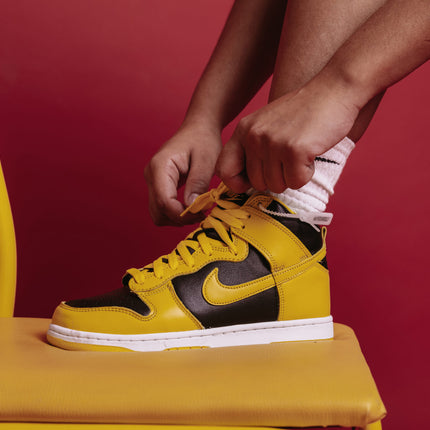 Nike Dunk High Varsity Maize