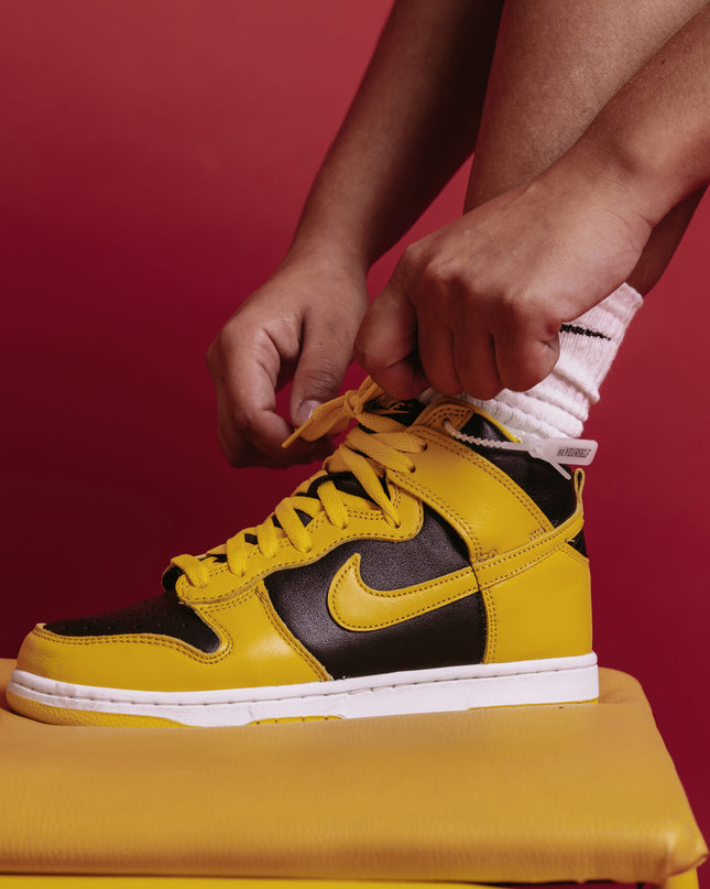 Nike Dunk High Varsity Maize
