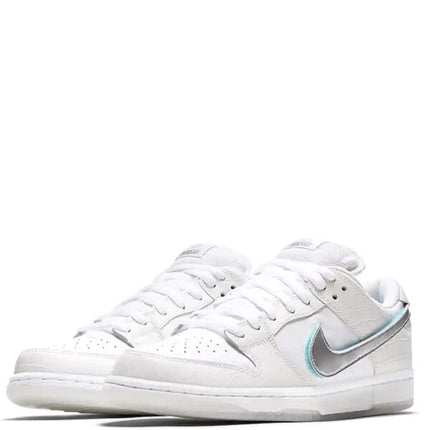 Diamond Supply Co. x Dunk Low Pro SB White Diamond