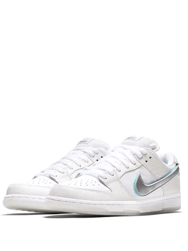 Diamond Supply Co. x Dunk Low Pro SB White Diamond