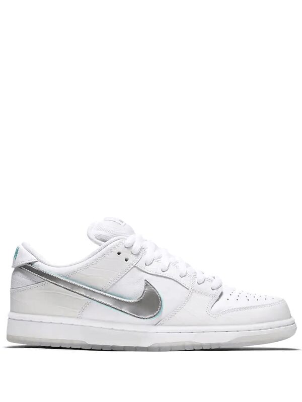 Diamond Supply Co. x Dunk Low Pro SB White Diamond
