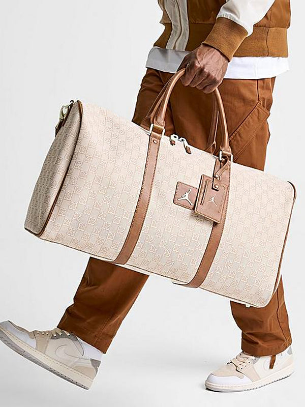 Duffle Bag Jordan Monogram Coconut Milk