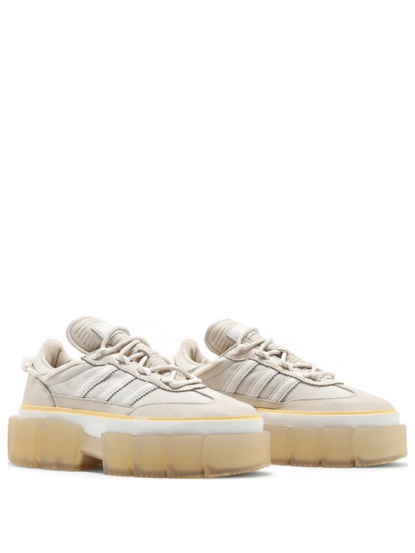 Ivy Park x Adidas Super-Sleek Helo Ivory