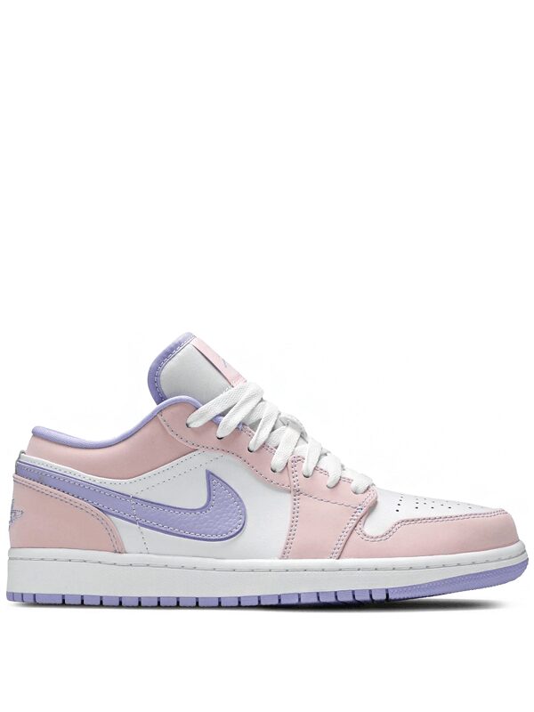 Air Jordan 1 Low SE Arctic Punch