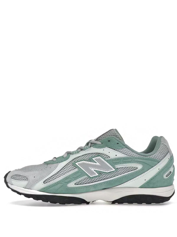 Kith x New Balance 204L Bluebell