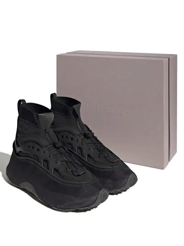 MR. BAILEY x Adidas Ozmorphis Core Black