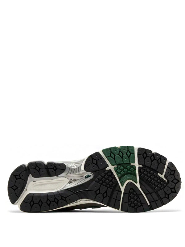 New Balance 1906R Silver Metallic Nightwatch Green Sea Salt