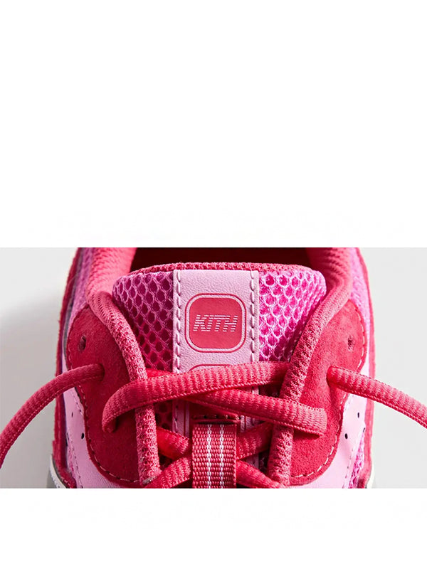 New Balance 204L Kith Pink