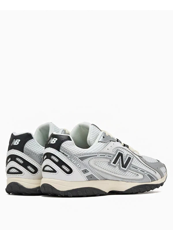 New Balance 204L Silver Metallic Black