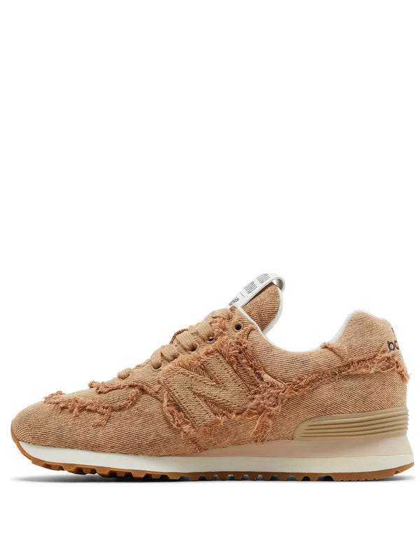 New Balance 574 Miu Miu Cognac