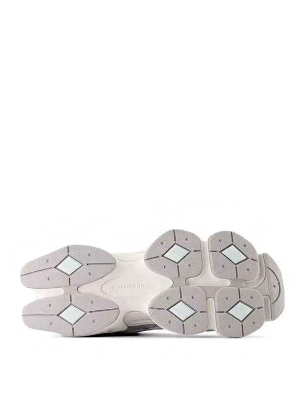 New Balance 9060 Grey