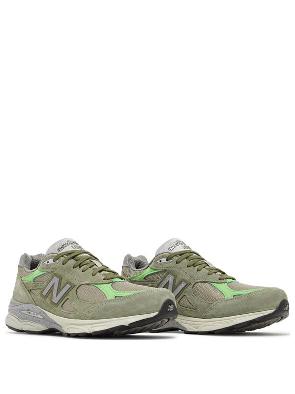 New Balance 990v3 Patta Keep Your Family Close