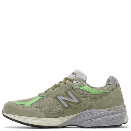 New Balance 990v3 Patta Keep Your Family Close
